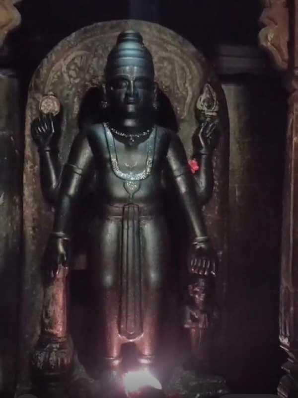 लोणार दैत्यसूदन मंदिर