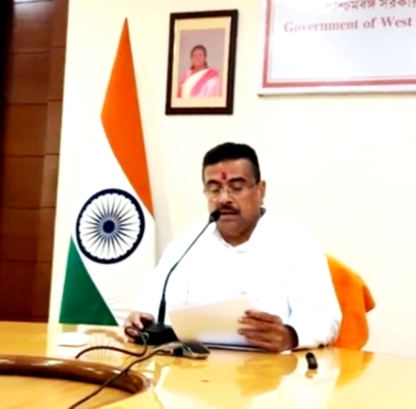 मुख्यमंत्री शुभेंदु अधिकारी