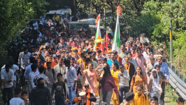 रुद्रनाथ मंदिर के लिए विधिवत रवाना होती डोली।