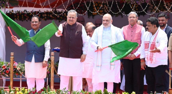 केंद्रीय गृह मंत्री अमित शाह केंद्रीय गृह मंत्री अमित शाह