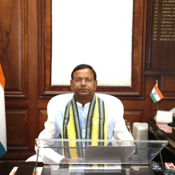 पंकज चौधरी पंकज चौधरी