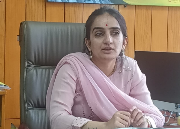 उपायुक्त गंधर्वा राठौड़ उपायुक्त गंधर्वा राठौड़