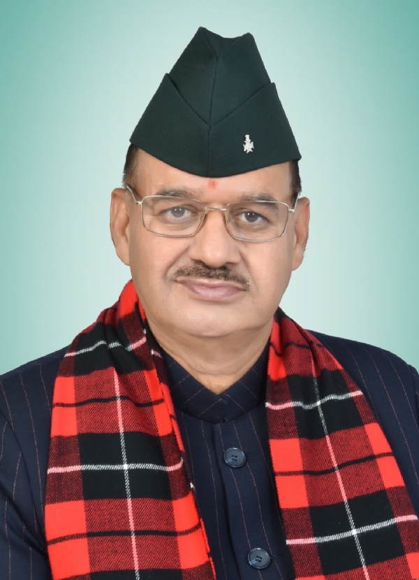 मंत्री गणेश जोशी फाइल चित्र।