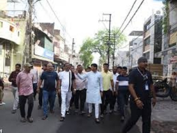 महापौर ने किया स्थल निरीक्षण