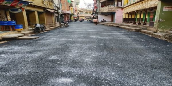 वाराणसी - अष्टवर्षेभ्यो ध्वस्तस्य औरंगाबाद मार्गस्य निर्माणेन स्थानीयजनेषु प्रसन्नता