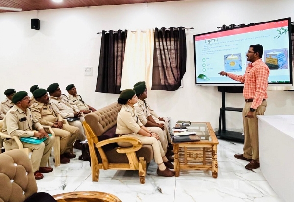 वृक्षारोपण एवं वन संरक्षण पर कार्यशाला वृक्षारोपण एवं वन संरक्षण पर कार्यशाला