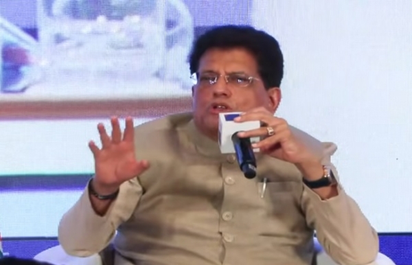 अमेरिकन चैंबर ऑफ कॉमर्स इन इंडिया के वार्षिक सम्मेलन को संबोधित करते गोयल अमेरिकन चैंबर ऑफ कॉमर्स इन इंडिया के वार्षिक सम्मेलन को संबोधित करते गोयल