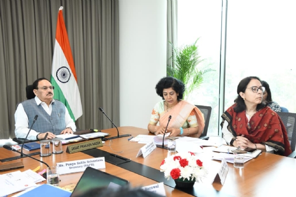 पश्चिम बंगाल के मुख्यमंत्री ने केन्द्रीय स्वास्थ्य मंत्री जे पी नड्डा के साथ वीडियो कॉन्फ्रेंसिंग माध्यम से बैठक की पश्चिम बंगाल के मुख्यमंत्री ने केन्द्रीय स्वास्थ्य मंत्री जे पी नड्डा के साथ वीडियो कॉन्फ्रेंसिंग माध्यम से बैठक की