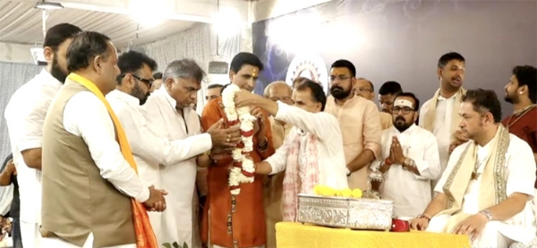 कथा के दौरान