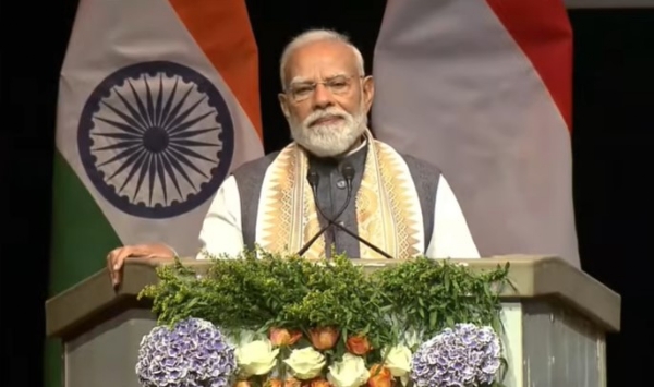 पंतप्रधान नरेंद्र मोदी पंतप्रधान नरेंद्र मोदी
