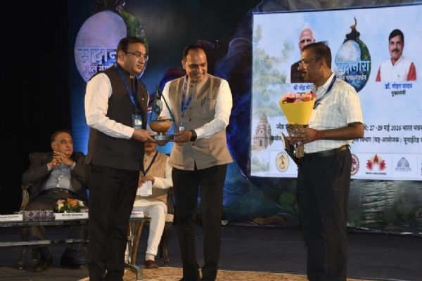 सदानीरा समागम में वैज्ञानिक डॉ. प्रकाश चौहान ने की शिरकत