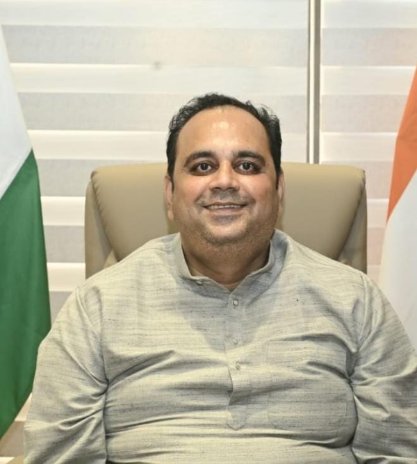 दिल्ली के स्वास्थ्य मंत्री डॉ. पंकज कुमार सिंह  (फाइल फोटो)