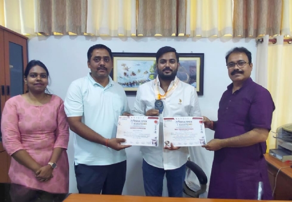 ऋत्विक त्रिपाठी ने जीता सिल्वर मेडल