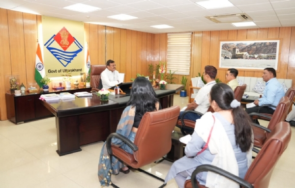 मुख्य सचिव आनन्द बर्द्धन सचिवालय में खाद्य, नागरिक आपूर्ति एवं उपभोक्ता मामले विभाग की बैठक। मुख्य सचिव आनन्द बर्द्धन सचिवालय में खाद्य, नागरिक आपूर्ति एवं उपभोक्ता मामले विभाग की बैठक।
