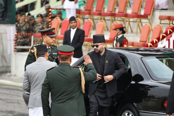 नेपाल के गणतंत्र दिवस समारोह में सहभागी होते प्रधानमंत्री बालेन्द्र शाह नेपाल के गणतंत्र दिवस समारोह में सहभागी होते प्रधानमंत्री बालेन्द्र शाह