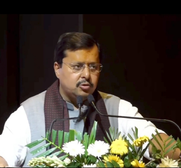 भाजपा के राष्ट्रीय अध्यक्ष नितिन नबीन कार्यक्रम को संबोधित करते हुए।