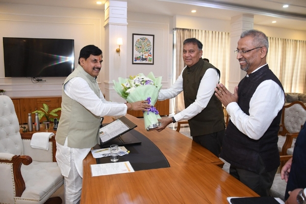 मुख्यमंत्री डॉ. मोहन यादव से मिले ग्रीनको ग्रुप के कार्यकारी निदेशक नरसिम्हा राव बंडारू