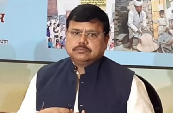 मंत्री प्रद्युम्न सिंह तोमर (फाइल फोटो) मंत्री प्रद्युम्न सिंह तोमर (फाइल फोटो)