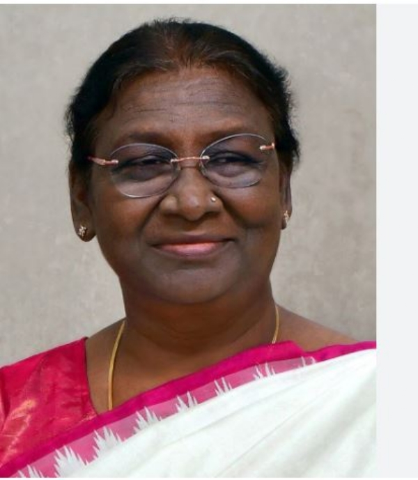 राष्ट्रपति द्रौपदी मुर्मु फाइल फोटो राष्ट्रपति द्रौपदी मुर्मु फाइल फोटो