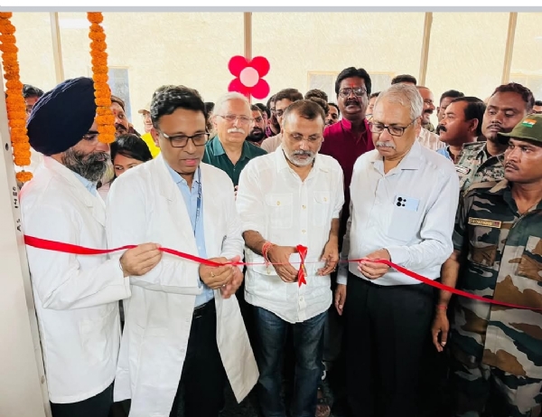 गोड्डा सांसद डॉ. निशिकांत दुबे ने एम्स परिसर में अत्याधुनिक रक्त केंद्र का किया उद्घाटन