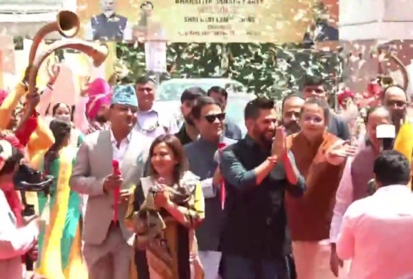 नेपाल