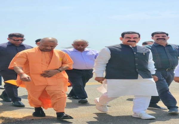 मुख्यमंत्री योगी के स्वागत में एमपी के पूर्व गृहमंत्री