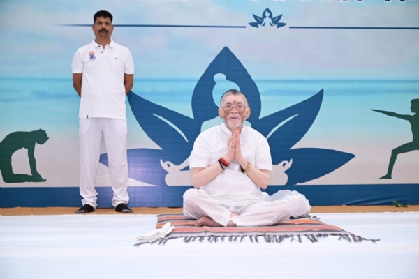 राज्यपाल सहित अन्य राज्यपाल सहित अन्य