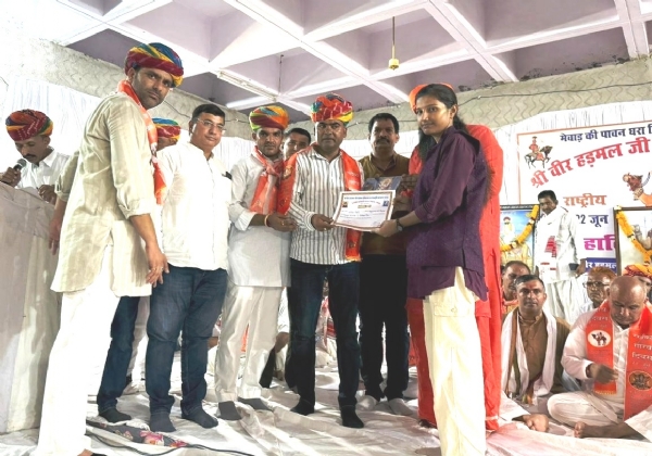 चित्तौड़गढ़ में विश्व ऊंट दिवस पर हुआ कार्यक्रम। चित्तौड़गढ़ में विश्व ऊंट दिवस पर हुआ कार्यक्रम।