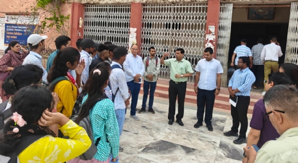 किसानों के बीच जागरूकता फैलाकर ‘खेत बचाओ अभियान’ को जन-आंदोलन बनाने में अपनी महत्वपूर्ण भूमिका निभाएं