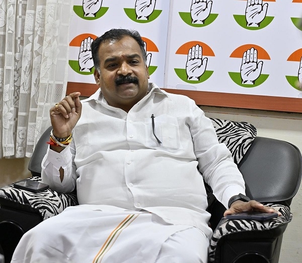 तमिलनाडु कांग्रेस के नए प्रदेश अध्यक्ष बी. मणिकम टैगोर  (फाइल फाेटाे)