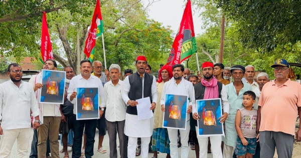फोटो सपा नेता का फोटो सपा नेता का