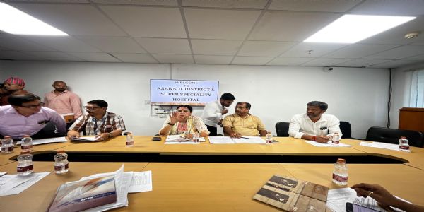 सर्वकारीय-जनपद-चिकित्सालये प्रमादः न सहिष्यते — अग्निमित्रा-पाल: