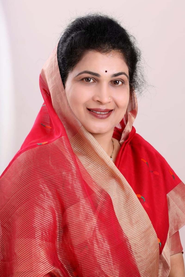 मध्यप्रदेश की राज्यमंत्री कृष्णा गौर मध्यप्रदेश की राज्यमंत्री कृष्णा गौर