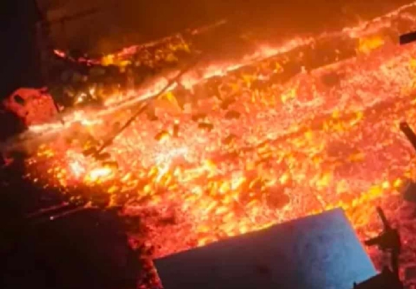 जगनमोहन ने स्टील प्लांट हादसे पर जताया दुख जगनमोहन ने स्टील प्लांट हादसे पर जताया दुख