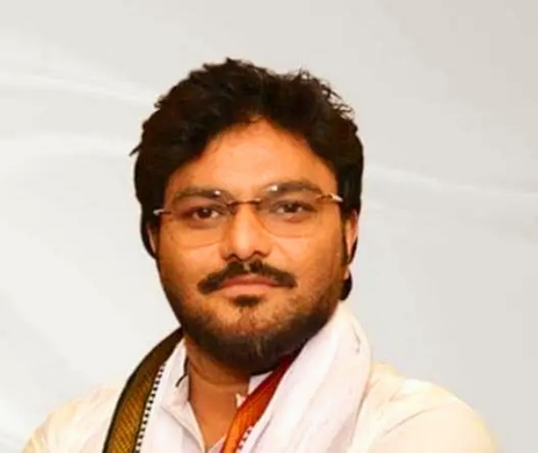 बाबुल सुप्रियो का फाइल फोटो बाबुल सुप्रियो का फाइल फोटो