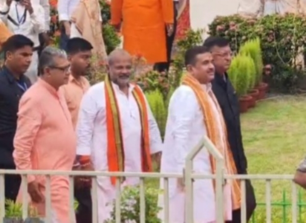 चिकित्सक दिवस कार्यक्रम में पहुंचे मुख्यमंत्री चिकित्सक दिवस कार्यक्रम में पहुंचे मुख्यमंत्री