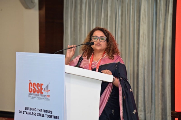फोटो: इंडियन स्टेनलेस स्टील डेवलपमेंट एसोसिएशन और ग्लोबल स्टेनलेस स्टील एक्सपो के कार्यक्रम को संबोधित करते हुए आईएसएसडीए के अध्यक्ष राजामणि कृष्णमूर्ति फोटो: इंडियन स्टेनलेस स्टील डेवलपमेंट एसोसिएशन और ग्लोबल स्टेनलेस स्टील एक्सपो के कार्यक्रम को संबोधित करते हुए आईएसएसडीए के अध्यक्ष राजामणि कृष्णमूर्ति