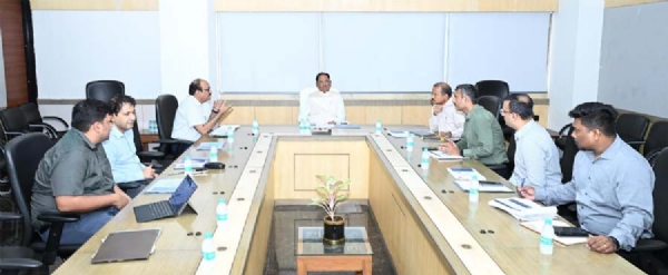 इलेक्ट्रॉनिक एवं सूचना प्रौद्योगिकी विभाग की उच्चस्तरीय समीक्षा बैठक इलेक्ट्रॉनिक एवं सूचना प्रौद्योगिकी विभाग की उच्चस्तरीय समीक्षा बैठक