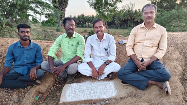 शिवगंगा में 13वीं शताब्दी का शिलालेख मिला - शोधकर्ताओं ने क्या बताया? शिवगंगा में 13वीं शताब्दी का शिलालेख मिला - शोधकर्ताओं ने क्या बताया?