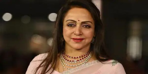 परिवर्तनीयभ्रमणे सिनेमामध्ये उद्घाट्य अवदत् हेमा मालिनी