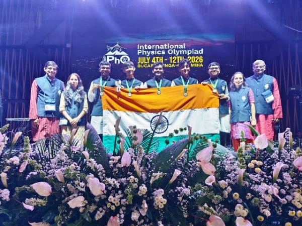 कोलंबिया के बुकारामांगा में आयोजित 56वें आईपीएचओ 2026 में स्वर्ण पदक जीतने वाला भारतीय दल कोलंबिया के बुकारामांगा में आयोजित 56वें आईपीएचओ 2026 में स्वर्ण पदक जीतने वाला भारतीय दल