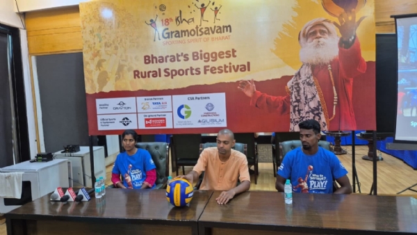 कॉन्सटीट्यूशन क्लब में आयोजित पत्रकार वार्ता में ग्रामोत्सव के राष्ट्रीय कोऑर्डिनेटर स्वामी पुलका कॉन्सटीट्यूशन क्लब में आयोजित पत्रकार वार्ता में ग्रामोत्सव के राष्ट्रीय कोऑर्डिनेटर स्वामी पुलका