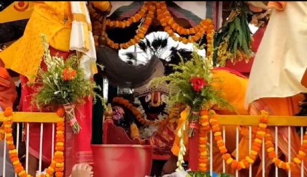 भगवान जगरनाथ रथ में भगवान जगरनाथ रथ में