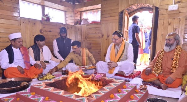 Chief Minister Pushkar Singh Dhami offered prayers at Vriddh Jageshwar Chief Minister Pushkar Singh Dhami offered prayers at Vriddh Jageshwar