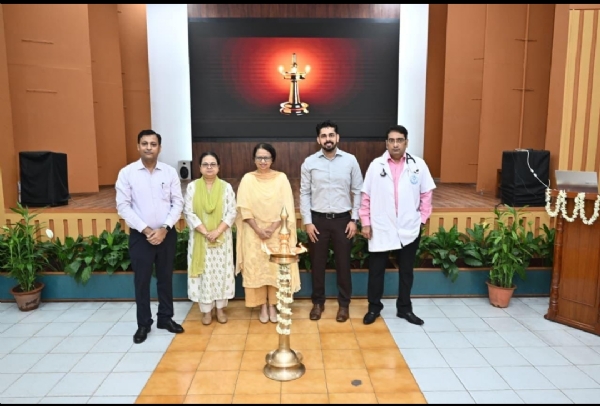उद्घाटन टीएमएच की जनरल मैनेजर (मेडिकल सर्विसेज) डॉ. विनिता सिंह ने किया उद्घाटन टीएमएच की जनरल मैनेजर (मेडिकल सर्विसेज) डॉ. विनिता सिंह ने किया