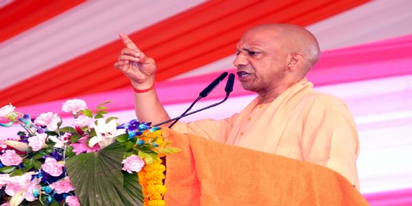 योगी-सर्वकारः अस्मिन् वर्षेऽपि विद्युत्-शुल्कं न वर्धयिष्यति, विद्युत्-माङ्गल्याः निरन्तर-वृद्धेः अपि गत-सप्तवर्षेषु कापि वृद्धिर्न कृता