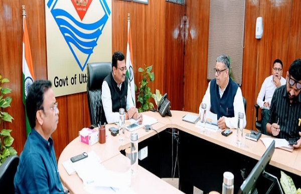 मुख्य सचिव आनंद बर्द्धन राष्ट्रीय शुद्ध वायु कार्यक्रम की संचालन समिति की सातवीं बैठक करते हुए। मुख्य सचिव आनंद बर्द्धन राष्ट्रीय शुद्ध वायु कार्यक्रम की संचालन समिति की सातवीं बैठक करते हुए।