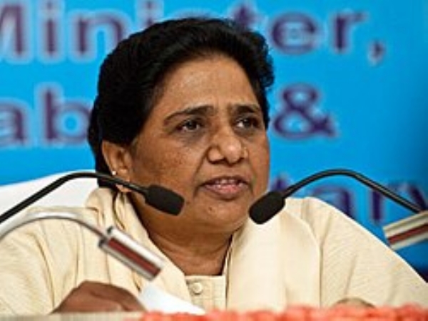 बहुजन समाज पार्टी की राष्ट्रीय अध्यक्ष मायावती का छायाचित्र बहुजन समाज पार्टी की राष्ट्रीय अध्यक्ष मायावती का छायाचित्र