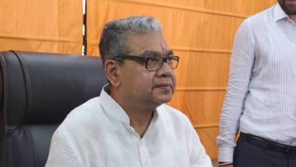 सारद्वत मुखर्जी