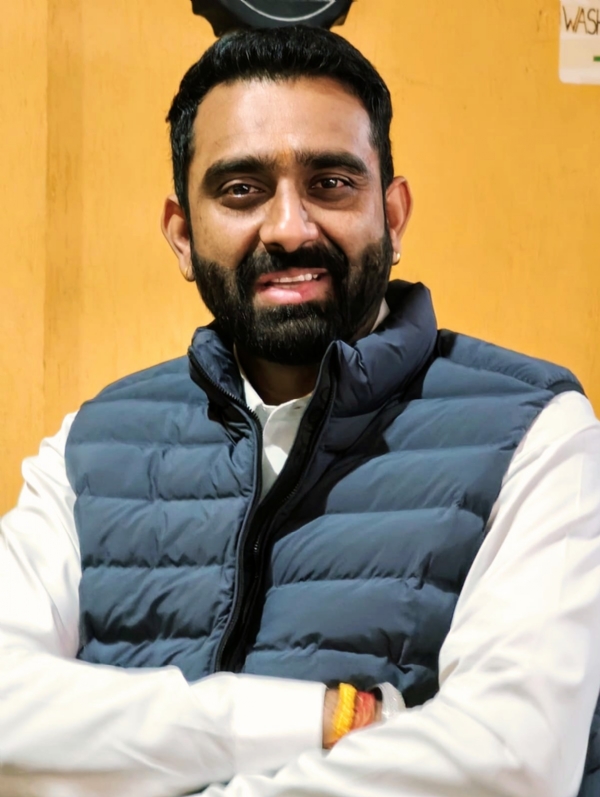 सन्नी शुक्ला सन्नी शुक्ला